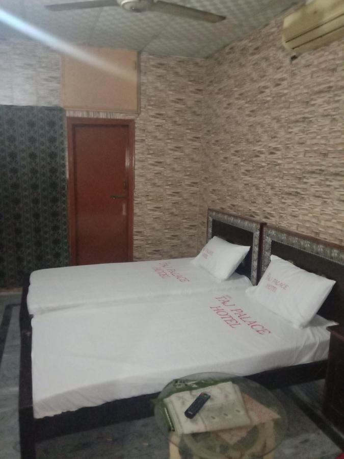 New Taj Palace Hotel Lahore Bagian luar foto